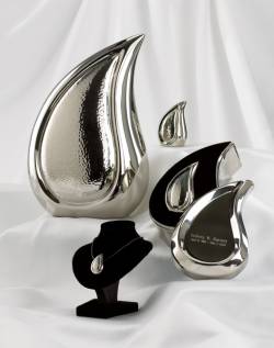 Picture of product Teardrop Adult Urn   - 820-10